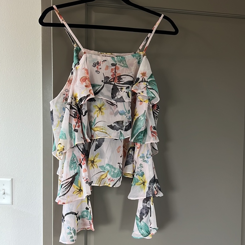 BCBGinternation top, size XS in multicolor.